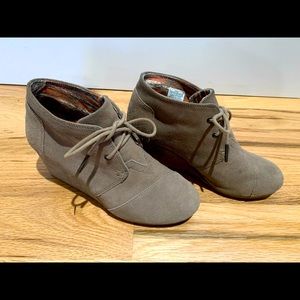 TOMS Wedge Lace-up Booties